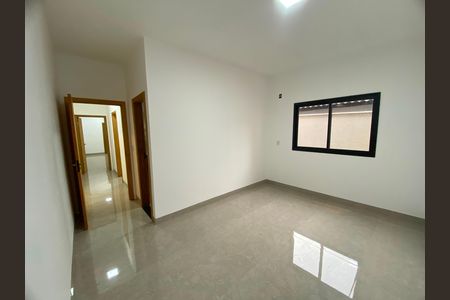 Casa à venda com 168m², 3 quartos e 4 vagas