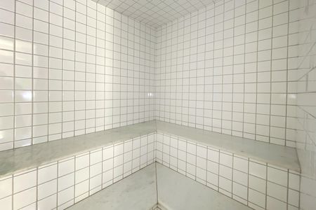 Casa de condomínio à venda com 455m², 4 quartos e 4 vagas Casa de condomínio à venda com 455m², 4 quartos e 4 vagasSauna