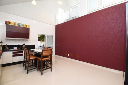 Casa à venda com 494m², 4 quartos e 4 vagasCozinha