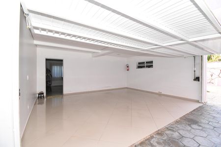 Casa à venda com 494m², 4 quartos e 4 vagasGaragem