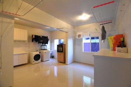 Casa à venda com 494m², 4 quartos e 4 vagasÁrea de Serviço