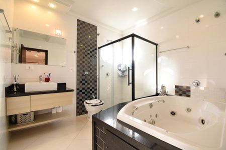Casa à venda com 494m², 4 quartos e 4 vagasBanheiro da Suíte 1
