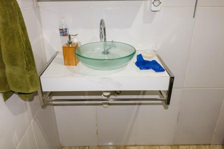 Casa para alugar com 80m², 2 quartos e sem vaga Casa para alugar com 80m², 2 quartos e sem vagaBanheiro