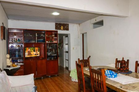 Sala de casa para alugar com 2 quartos, 80m² em Piedade, Rio de Janeiro