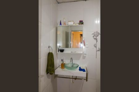 Casa para alugar com 80m², 2 quartos e sem vaga Casa para alugar com 80m², 2 quartos e sem vagaBanheiro