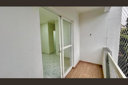 Apartamento para alugar com 68m², 3 quartos e 1 vaga Apartamento para alugar com 68m², 3 quartos e 1 vagaVaranda