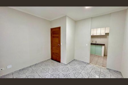 Sala de apartamento para alugar com 3 quartos, 68m² em Cidade Jardim Cumbica, Guarulhos