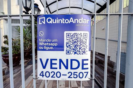 Studio à venda com 45m², 1 quarto e sem vaga Studio à venda com 45m², 1 quarto e sem vagaPlaquinha
