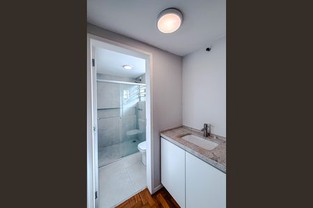 Studio à venda com 45m², 1 quarto e sem vaga Studio à venda com 45m², 1 quarto e sem vagaBanheiro