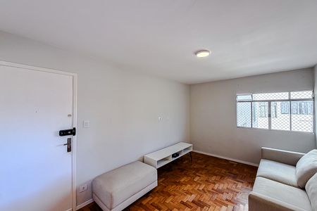 Studio à venda com 45m², 1 quarto e sem vaga Studio à venda com 45m², 1 quarto e sem vagaSala