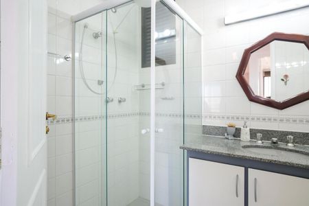 Apartamento para alugar com 110m², 3 quartos e 2 vagasBanheiro