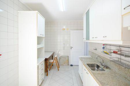 Apartamento para alugar com 110m², 3 quartos e 2 vagasCozinha