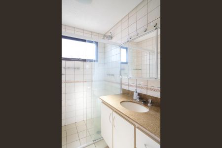Apartamento para alugar com 110m², 3 quartos e 2 vagasBanheiro da suíte