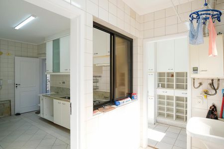 Apartamento para alugar com 110m², 3 quartos e 2 vagasÁrea de serviço