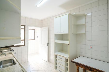 Apartamento para alugar com 110m², 3 quartos e 2 vagasCozinha