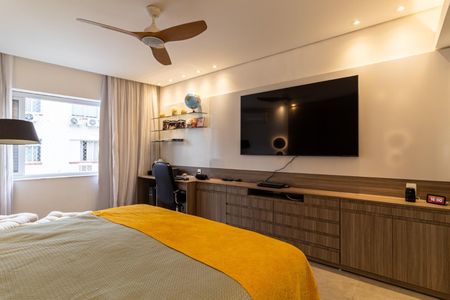 Apartamento à venda com 166m², 3 quartos e 1 vaga Apartamento à venda com 166m², 3 quartos e 1 vagaQuarto