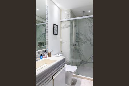 Apartamento à venda com 166m², 3 quartos e 1 vaga Apartamento à venda com 166m², 3 quartos e 1 vagaBanheiro