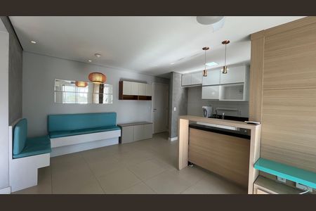 Apartamento para alugar com 67m², 2 quartos e 1 vaga