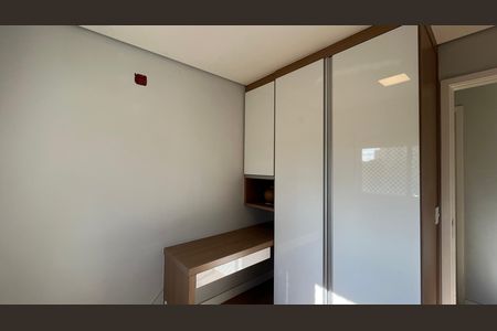 Apartamento para alugar com 67m², 2 quartos e 1 vaga