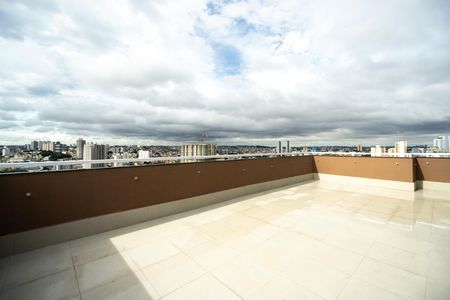 Apartamento para alugar com 34m², 2 quartos e sem vaga Apartamento para alugar com 34m², 2 quartos e sem vagaTerraço