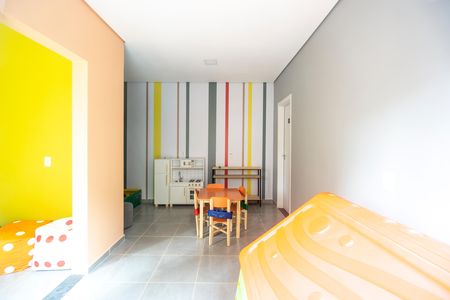 Apartamento para alugar com 34m², 2 quartos e sem vaga Apartamento para alugar com 34m², 2 quartos e sem vagaBrinquedoteca