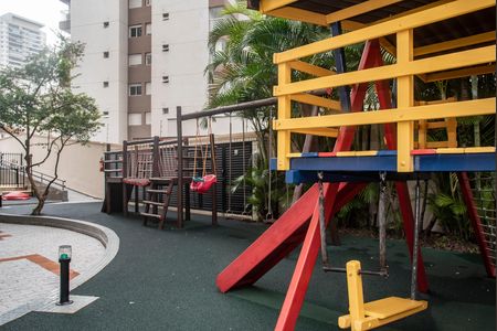 Apartamento para alugar com 75m², 3 quartos e 2 vagas Apartamento para alugar com 75m², 3 quartos e 2 vagasÁrea comum - Playground