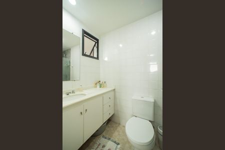 Apartamento para alugar com 75m², 3 quartos e 2 vagas Apartamento para alugar com 75m², 3 quartos e 2 vagasBanheiro da Suíte