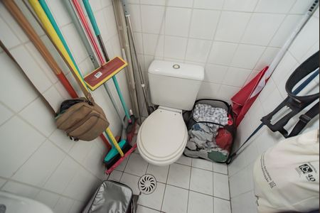 Apartamento para alugar com 75m², 3 quartos e 2 vagas Apartamento para alugar com 75m², 3 quartos e 2 vagasBanheiro de Serviço