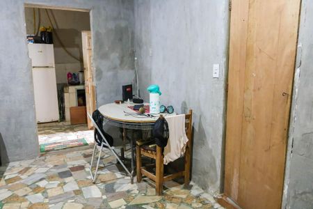 Sala de casa para alugar com 1 quarto, 30m² em Encantado, Rio de Janeiro