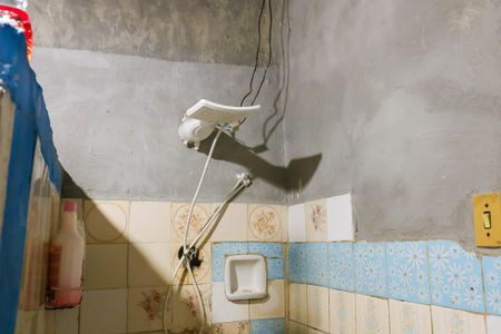 Casa para alugar com 30m², 1 quarto e 1 vaga Casa para alugar com 30m², 1 quarto e 1 vagaBanheiro