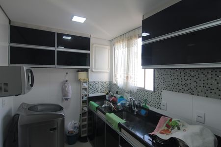 Apartamento para alugar com 47m², 2 quartos e 1 vagaCozinha e Área de Serviço