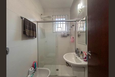 Apartamento à venda com 411m², 4 quartos e 3 vagas Apartamento à venda com 411m², 4 quartos e 3 vagasBanheiro de serviço