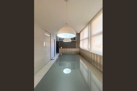 Apartamento à venda com 411m², 4 quartos e 3 vagas Apartamento à venda com 411m², 4 quartos e 3 vagasCopa