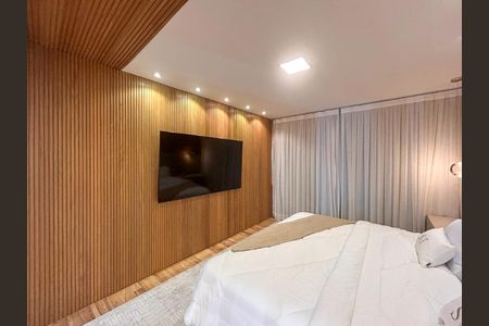 Apartamento à venda com 411m², 4 quartos e 3 vagas Apartamento à venda com 411m², 4 quartos e 3 vagasQuarto 1 - Suíte master 1