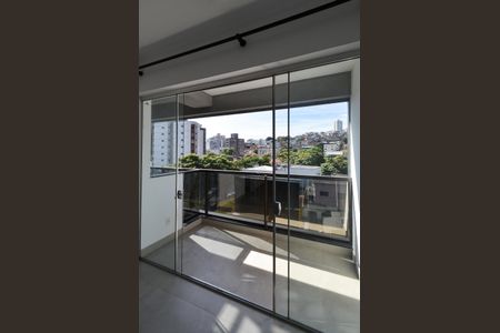 Apartamento à venda com 88m², 3 quartos e 2 vagas Apartamento à venda com 88m², 3 quartos e 2 vagasVaranda