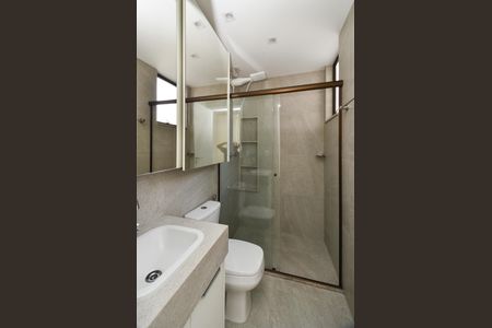Apartamento à venda com 88m², 3 quartos e 2 vagas Apartamento à venda com 88m², 3 quartos e 2 vagasBanheiro Suíte
