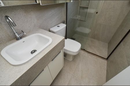 Apartamento à venda com 88m², 3 quartos e 2 vagas Apartamento à venda com 88m², 3 quartos e 2 vagasBanheiro Suíte
