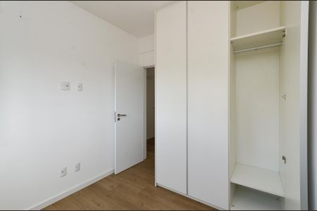 Apartamento à venda com 88m², 3 quartos e 2 vagas Apartamento à venda com 88m², 3 quartos e 2 vagasQuarto 2