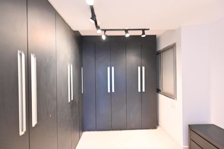 Apartamento à venda com 173m², 2 quartos e 2 vagasSuíte