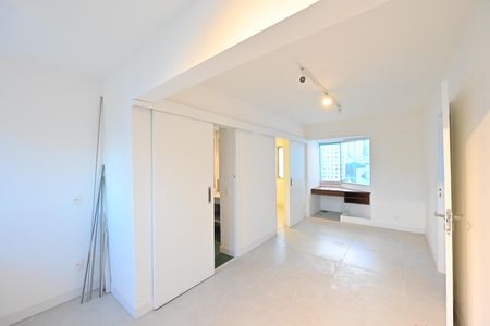 Apartamento à venda com 173m², 2 quartos e 2 vagasSala