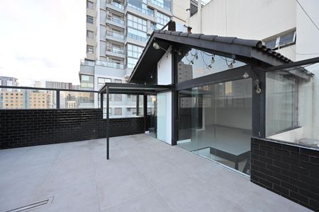Apartamento à venda com 173m², 2 quartos e 2 vagasCobertura