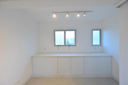 Apartamento à venda com 173m², 2 quartos e 2 vagasSala