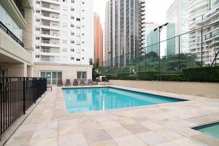 Apartamento para alugar com 147m², 2 quartos e sem vaga Apartamento para alugar com 147m², 2 quartos e sem vagaPiscina