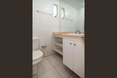 Apartamento para alugar com 147m², 2 quartos e sem vaga Apartamento para alugar com 147m², 2 quartos e sem vagaBanheiro Quarto 2 - Suíte