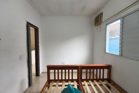 Casa de Condomínio para alugar com 2 quartos, 50m² em Samambaia, Praia Grande