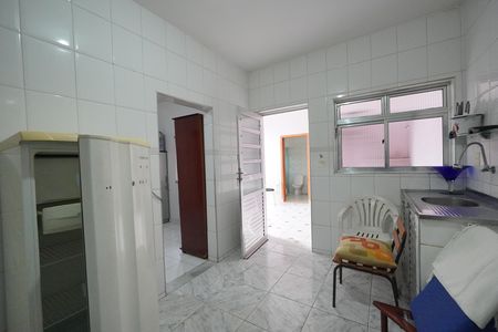 Casa para alugar com 450m², 2 quartos e 1 vagaCozinha