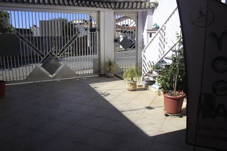 Garagem de casa à venda com 6 quartos, 220m² em Vila Sao Ricardo, Guarulhos