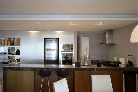 Apartamento para alugar com 132m², 2 quartos e 4 vagasCozinha