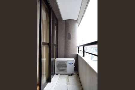 Varanda da sala de apartamento para alugar com 2 quartos, 132m² em Paraíso, São Paulo