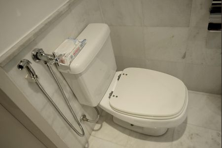 Apartamento para alugar com 132m², 2 quartos e 4 vagasBanheiro da Suíte 1